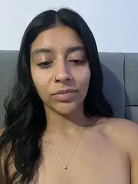 BrittanyDiaz - Ride dildo