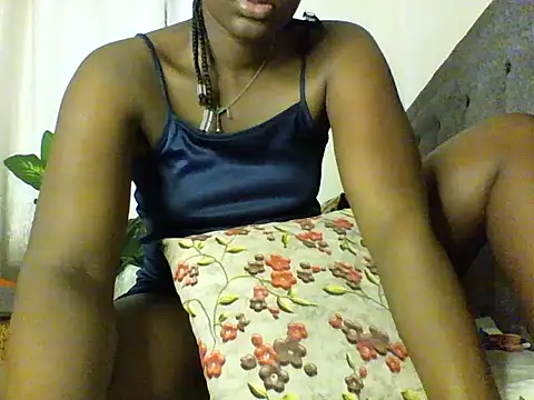 Ebony_sweet_slut - lets have funs daddy have zero limit