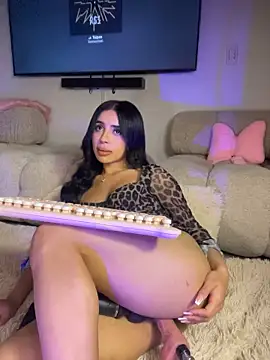 Emily-14 - fuck machine in my pussy