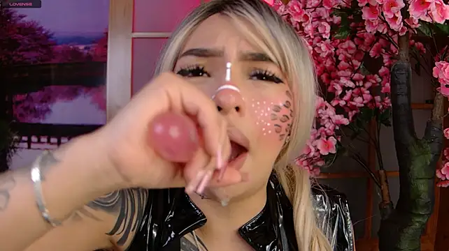 Miss___abigail - fuck my pussy hard squirt big