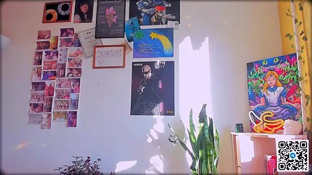 Nicole_matt - raise the top halfway