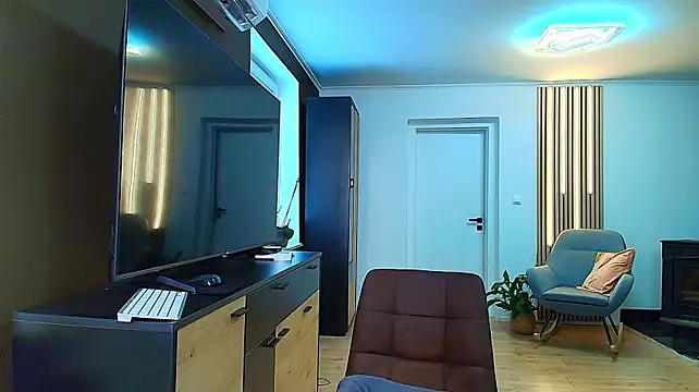 SweetTaya33 - Cumshow with Domi toy