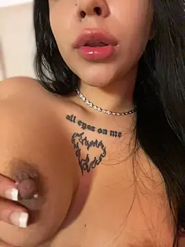 Evaelle - Fingering pussy 👅😈
