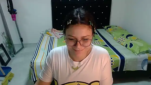 Soniafuckboobs - lush in ass + finger pussy