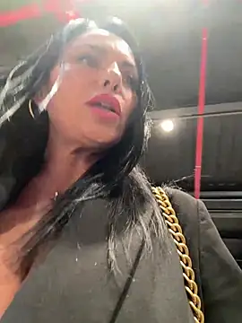 KimKelly13 - Fingers pussy Public 🤫🤫🤣🤭🦋