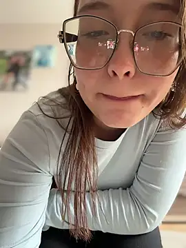 LunaMood - 10 hard spanks on the ass