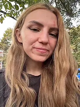 -stray-cat- - squeeze and bounce my boobs