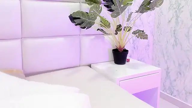 LYA_SWEETX - Get naked 🔥