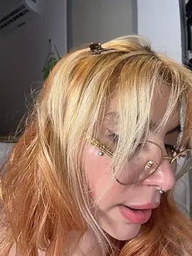 YunoRose_ - naked and rub my pussy