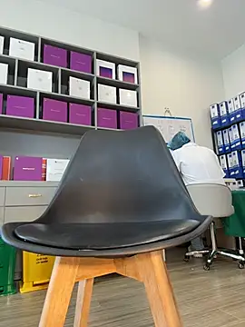 Secretly_masturbating - Orgasm at the clinic/クリニックでのオーガズム