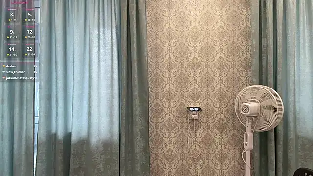 ThermalContract - suck on a dildo