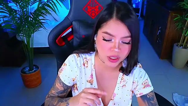AmbarEvans - Fuck machine ruining my pussy 💋
