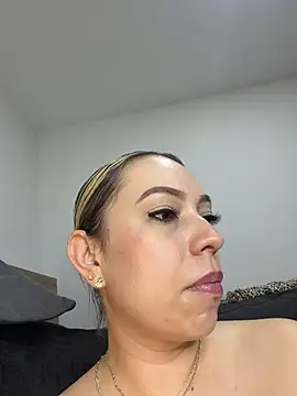 Moon_Blake - Fingering Pussy