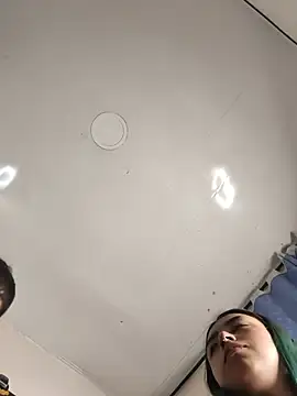 Val_Lau - Hello girls