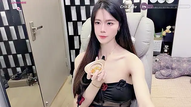 Yueyue-MM - 小粉塞入3分钟