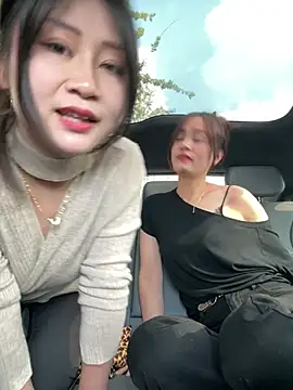 Huihui_520 - 撞到下巴痛痛，哥哥心疼宝宝