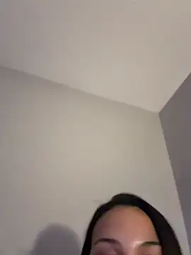 Petite_Baddie - Squirt, LT gets toy contrl