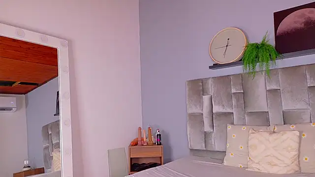 LiaaMoretti__ - lush control x 10 min