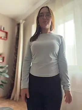 LunaMood - 10 hard spanks on the ass