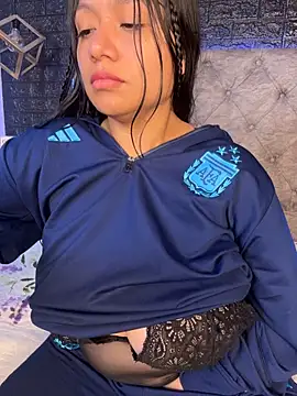 Im_Little - naked in bed love 🫣💦💦