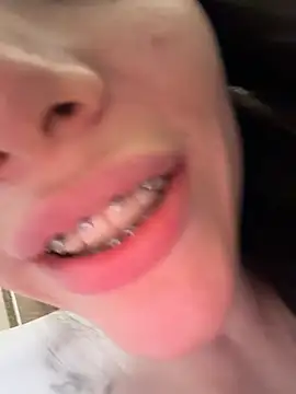 BallerinaCappuccino_ - TWERK ASS NO PANTY ON MAN TOILET