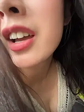 CiCi9 - 🦌园长户外裸下半身