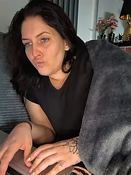 AmberLayla - Video LT
