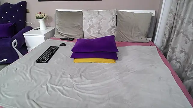 LilithReys - fingers pussy