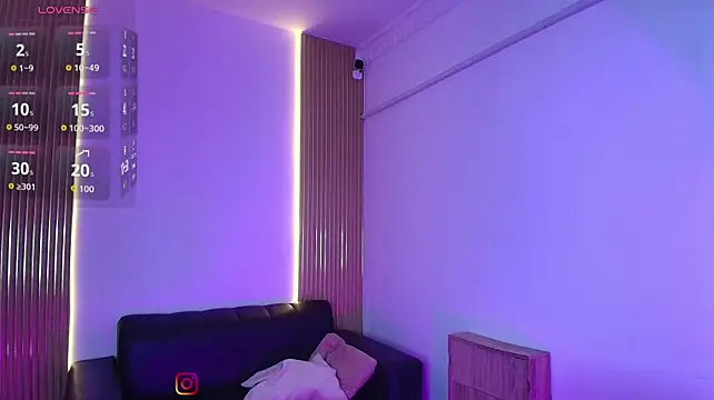Sharloth_0 - spank in my tits