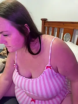Carinabro10 - No lingerie for the rest of the show