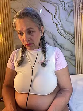 Misevie - lick big boobs