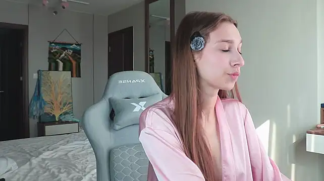 Your_Alisaa - naughty dance to naked