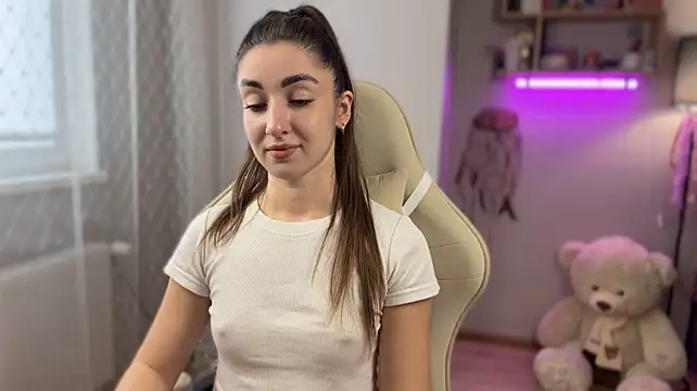 JaneMoon_69 - Squeeze thighs