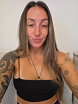 NicoleKaiser - Squeez My Boobs