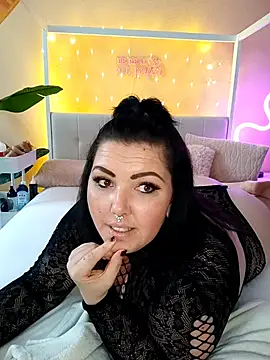 CurvyBonnie_XO - 🔥Snap / Whatsapp🔥 + 🎁 10 Videos 🎁
