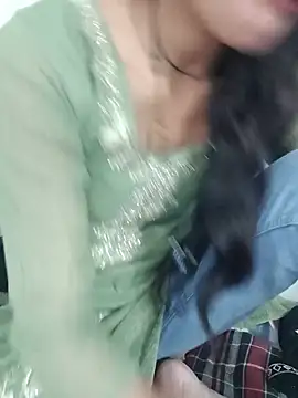 Hot_Riya_999