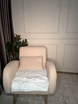 AngieShae - 🔥 Make My Naughty Side Appear