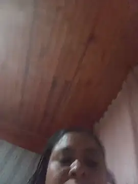 CamilGmz - Masturbacion y corrida con dildo