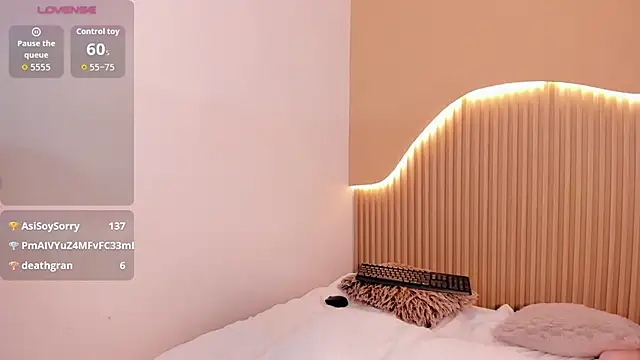 BIANCAVELVET1 - ride my dildo in pussy