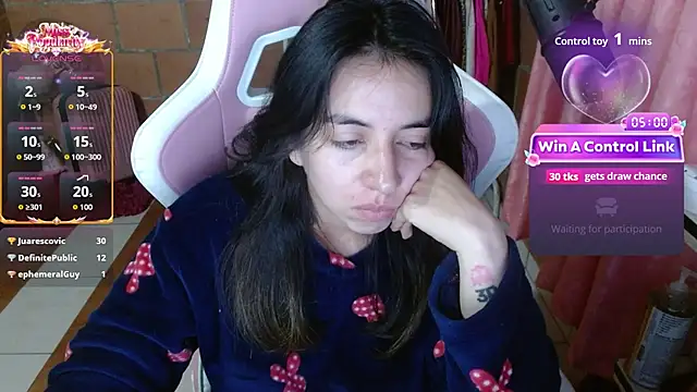 Maggie_Fox3 - SHOW CUM