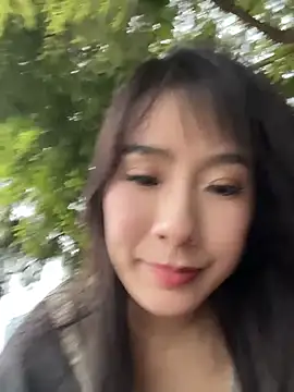 CiCi9 - 🦌园长户外裸下半身