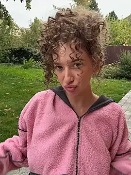 AlexaVee_ - DILDO IN PUSSY+CONTROL 2M
