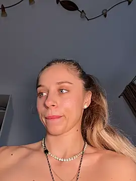 BabyAnais - lovee me with a good sex