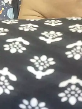 Raseeli_bhabhi1 - Boobs sucking