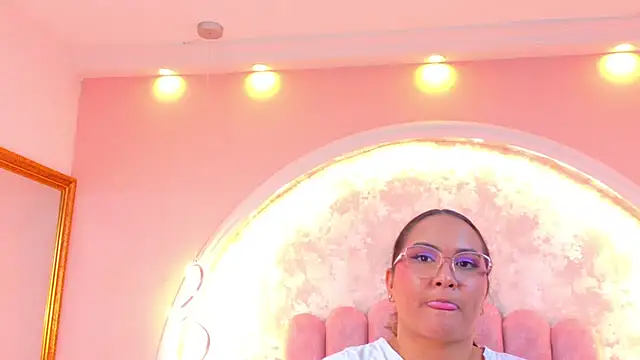 MiaLaurents - Ride dildo