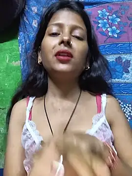 Gud_girl_Nilu - Dildo in pussy