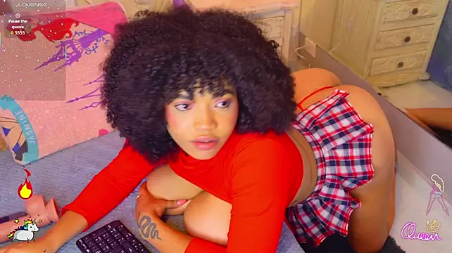 MalaikaBrown - 🎥 Titfuck yourself in POV