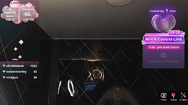 Lili_Gomez_ - SALIVA IN MY BOOBS