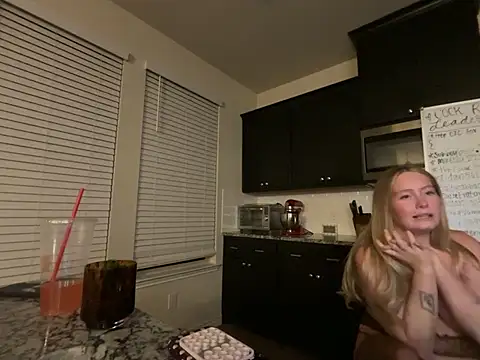 Spadesexy - Fuck myself outside