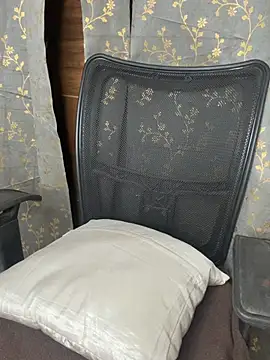 Miss-Ayraa - Pussy show
